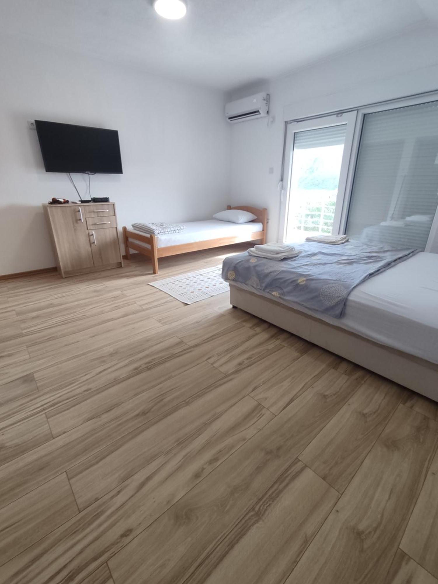 View Of The City - Studio Apartment 2 Mostar Exterior photo